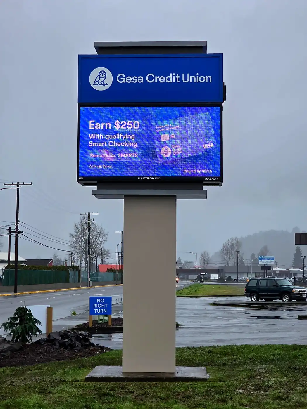 Gesa Credit Union LED message center sign installed at dusk